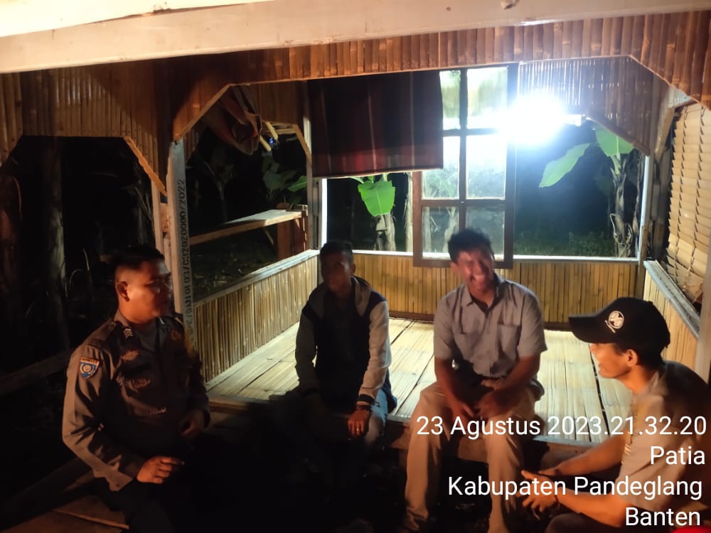 Jaga Kondusifitas, Patroli Polsek Patia Beri Himbauan Kepada Warga 4 WhatsApp Image 2023 08 24 at 14.46.54