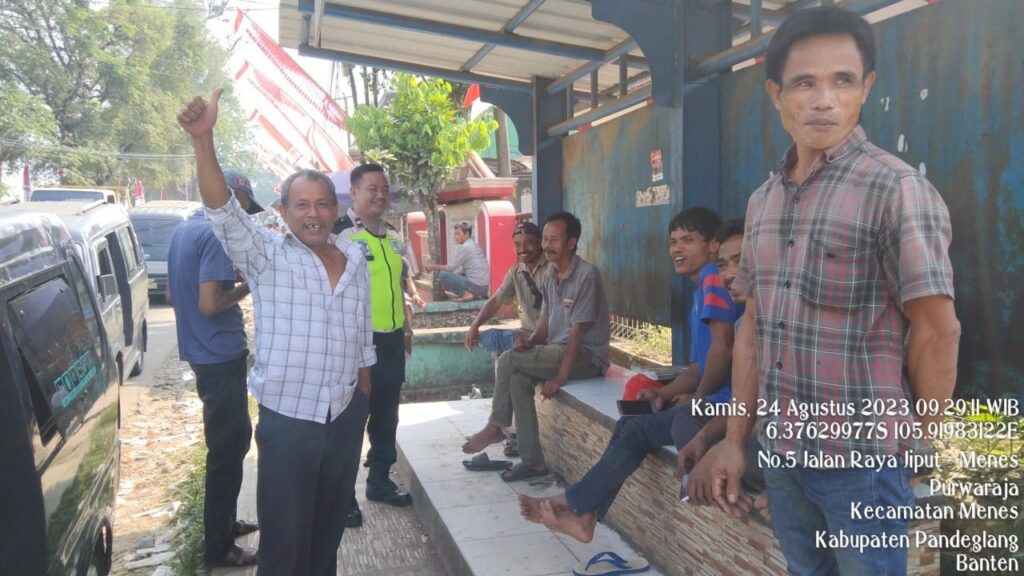 Edukasi Lalulintas, Polsek Menes Beri Penyuluhan Kepada Supir Angkot 5 WhatsApp Image 2023 08 24 at 14.48.29