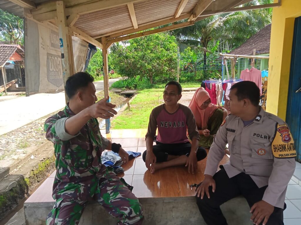Polsek Munjul Gelar Kegiatan Sambang KRYD untuk Mencegah Gangguan Kamtibmas 3 WhatsApp Image 2023 10 14 at 12.08.24