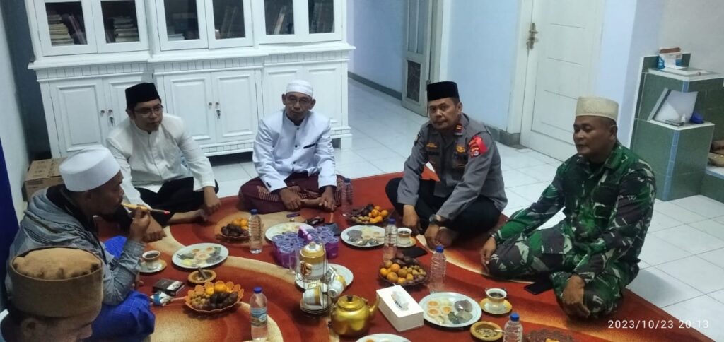 Kapolsek Banjar Memeriahkan Tabligh Akbar Memperingati Maulid Nabi Muhammad SAW 5 WhatsApp Image 2023 10 24 at 19.09.49