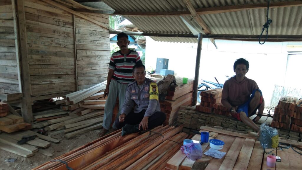 Bhabinkamtibmas Polsek Cikeusik Gelar Sambang DDS kepada Warga Binaan 10 WhatsApp Image 2023 11 16 at 19.51.12