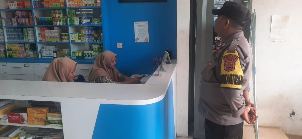 Polsek Picung Patroli Sambang Warga, Untuk Terus Mewujudkan Kemitraan Dalam Jaga Kamtibmas 7 WhatsApp Image 2024 06 16 at 07.24.38