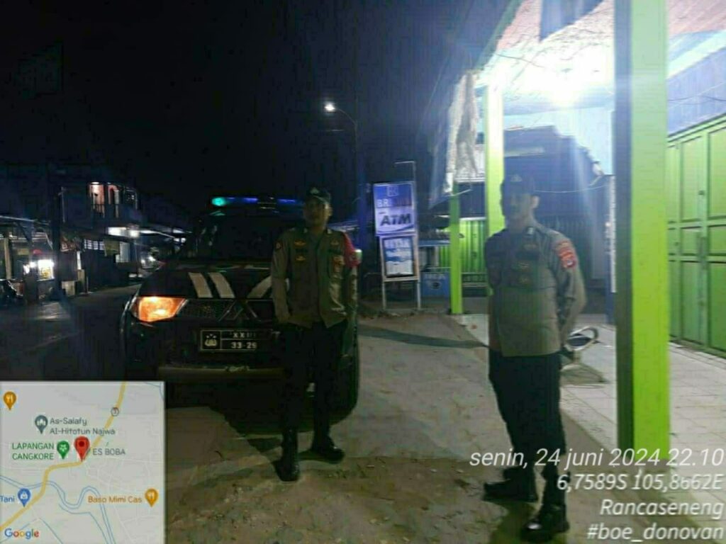 Giat Rutin Anggota Polsek Cikeusik Lakukan patroli untuk Mengurangi Angka Kriminalitas 7 WhatsApp Image 2024 06 25 at 06.17.36