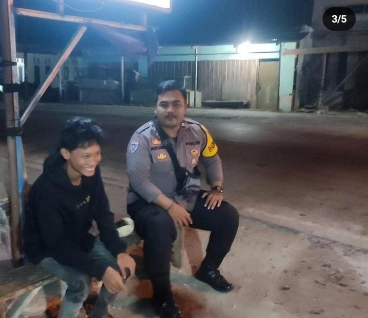Patroli Dialogis: Bentuk Kepedulian Bhabinkamtibmas Polsek Angsana Polres Pandeglang Kepada Masyarakat Desa Angsana 3 WhatsApp Image 2024 06 30 at 18.55.17