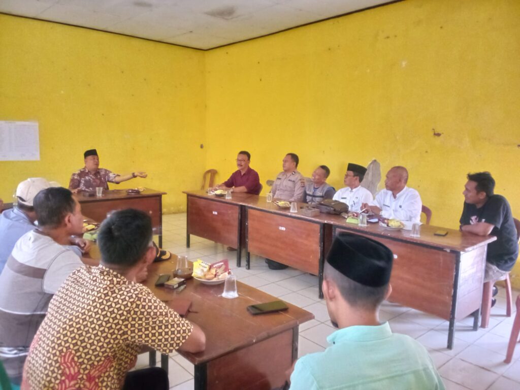 Polsek Bojong Polres Pandeglang Hadiri Rapat Koordinasi Pembentukan Panitia Peringatan HUT Republik Indonesia Ke-79 1 WhatsApp Image 2024 07 05 at 16.34.18