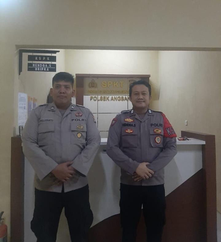 Anggota Piket Polsek Angsana Polres Pandeglang Laksanakan Siap Siaga Mako 1 WhatsApp Image 2024 08 10 at 06.08.20