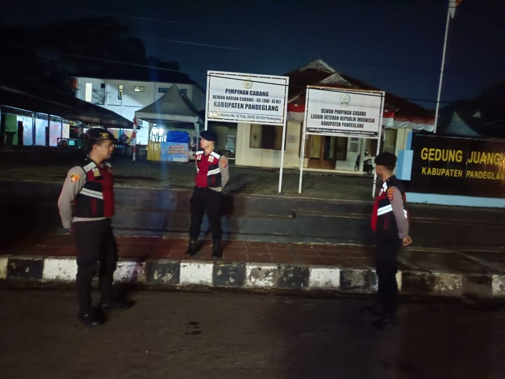 Sat Samapta Polres Pandeglang Gelar Patroli Preventif di Gedung Juang 45, Antisipasi Penyakit Masyarakat 7 WhatsApp Image 2024 08 30 at 05.14.26 1