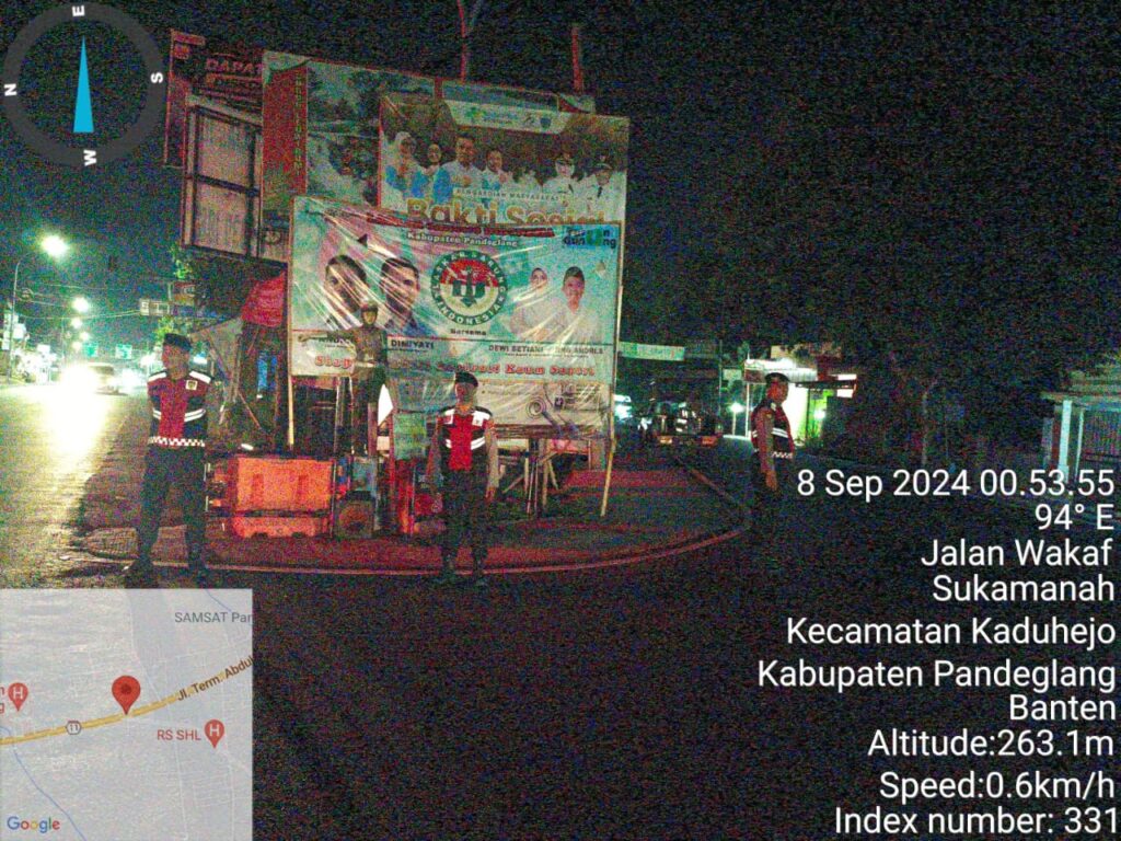 Sat Samapta Polres Pandeglang Gelar Strong Point Malam di Pertigaan Cipacung, Minimalkan Angka Kecelakaan 4 WhatsApp Image 2024 09 08 at 06.11.42 2