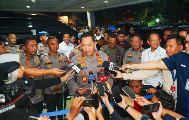 Kapolri Tegaskan TNI-Polri Tetap Solid Usai Insiden Penyerangan Mapolres Tarakan 6
