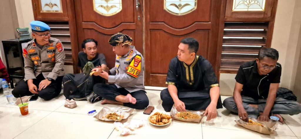 Polres Serang Gelar Operasi Premanisme, Puluhan Pelaku Pungli Jalanan Diberikan Siraman Rohani 6 WhatsApp Image 2025 04 28 at 13.39.39